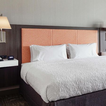 Hampton Inn & Suites Chicago/ווקיגן מראה חיצוני תמונה