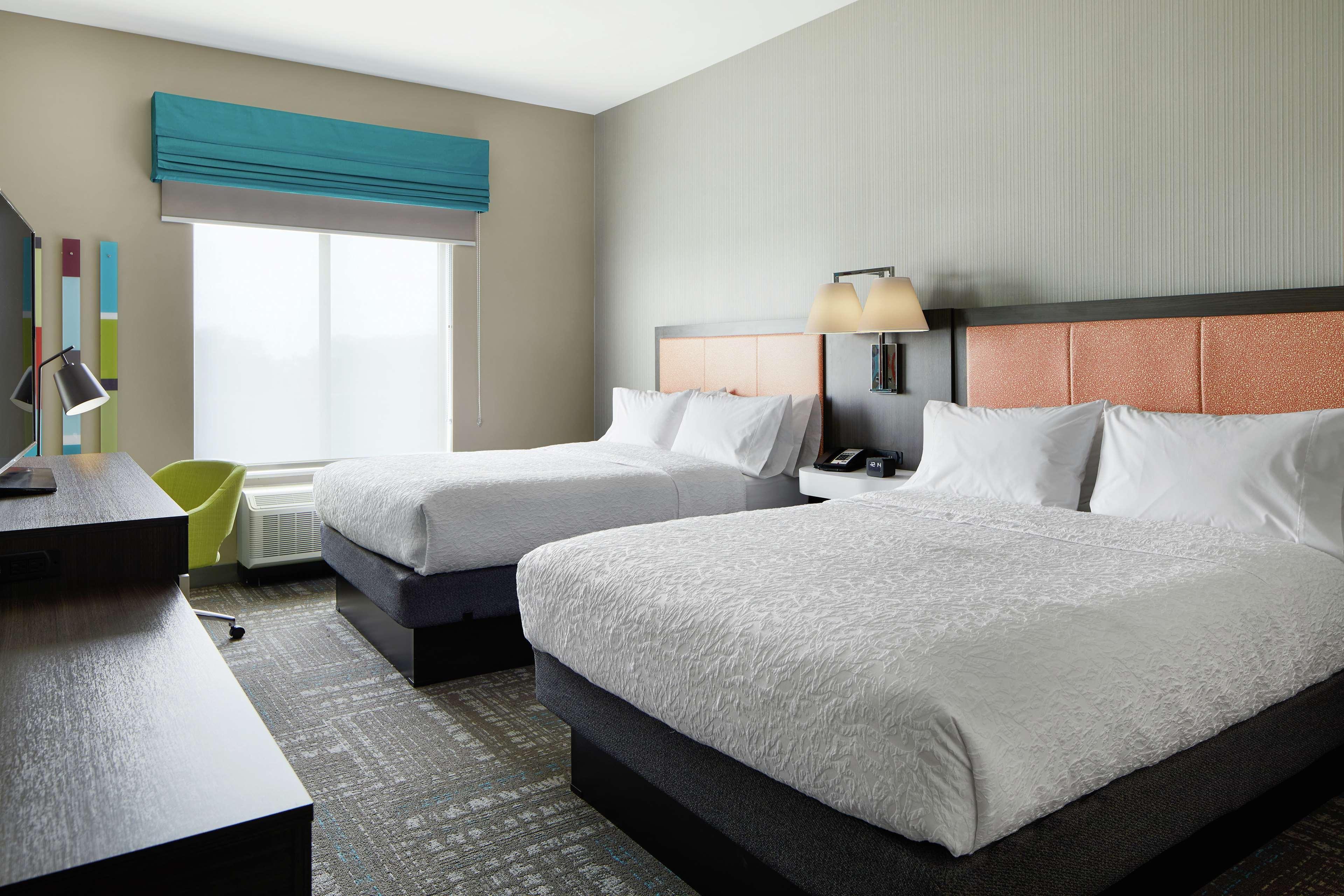 Hampton Inn & Suites Chicago/ווקיגן מראה חיצוני תמונה