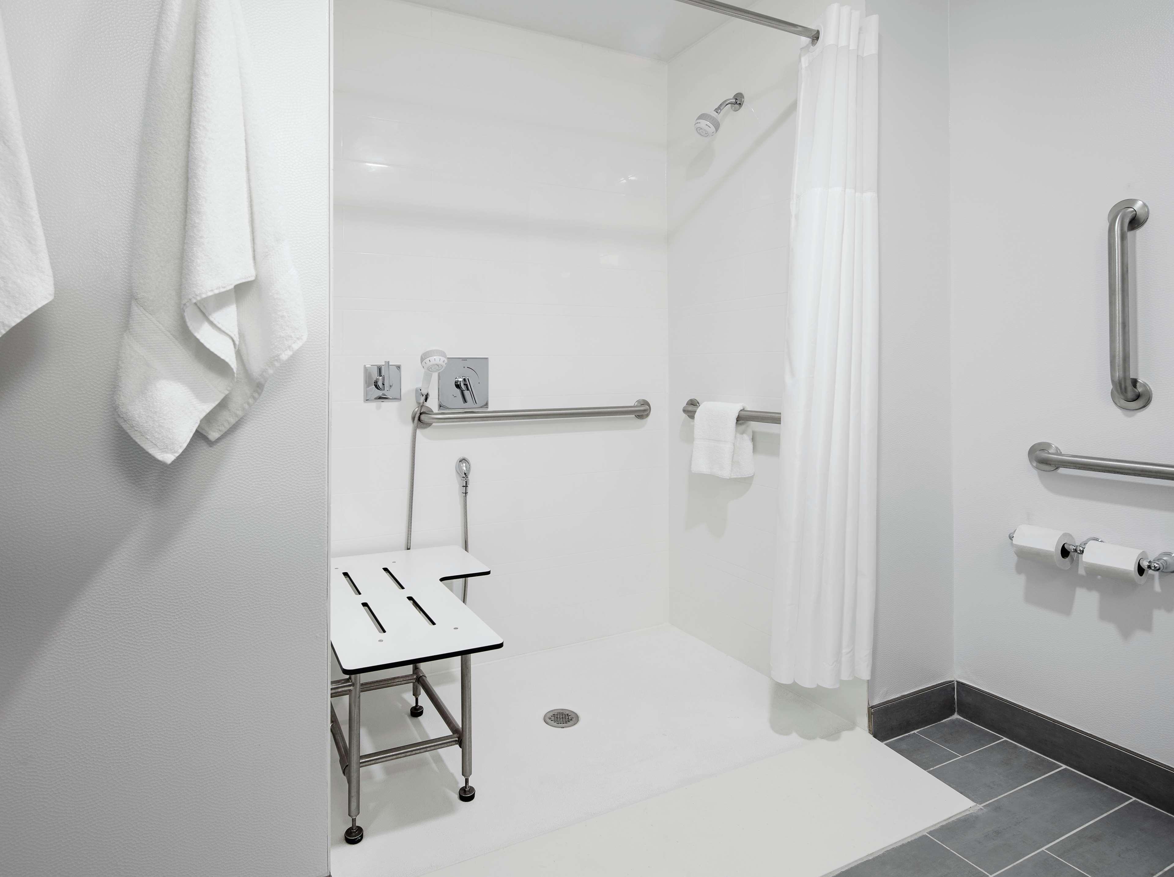 Hampton Inn & Suites Chicago/ווקיגן מראה חיצוני תמונה