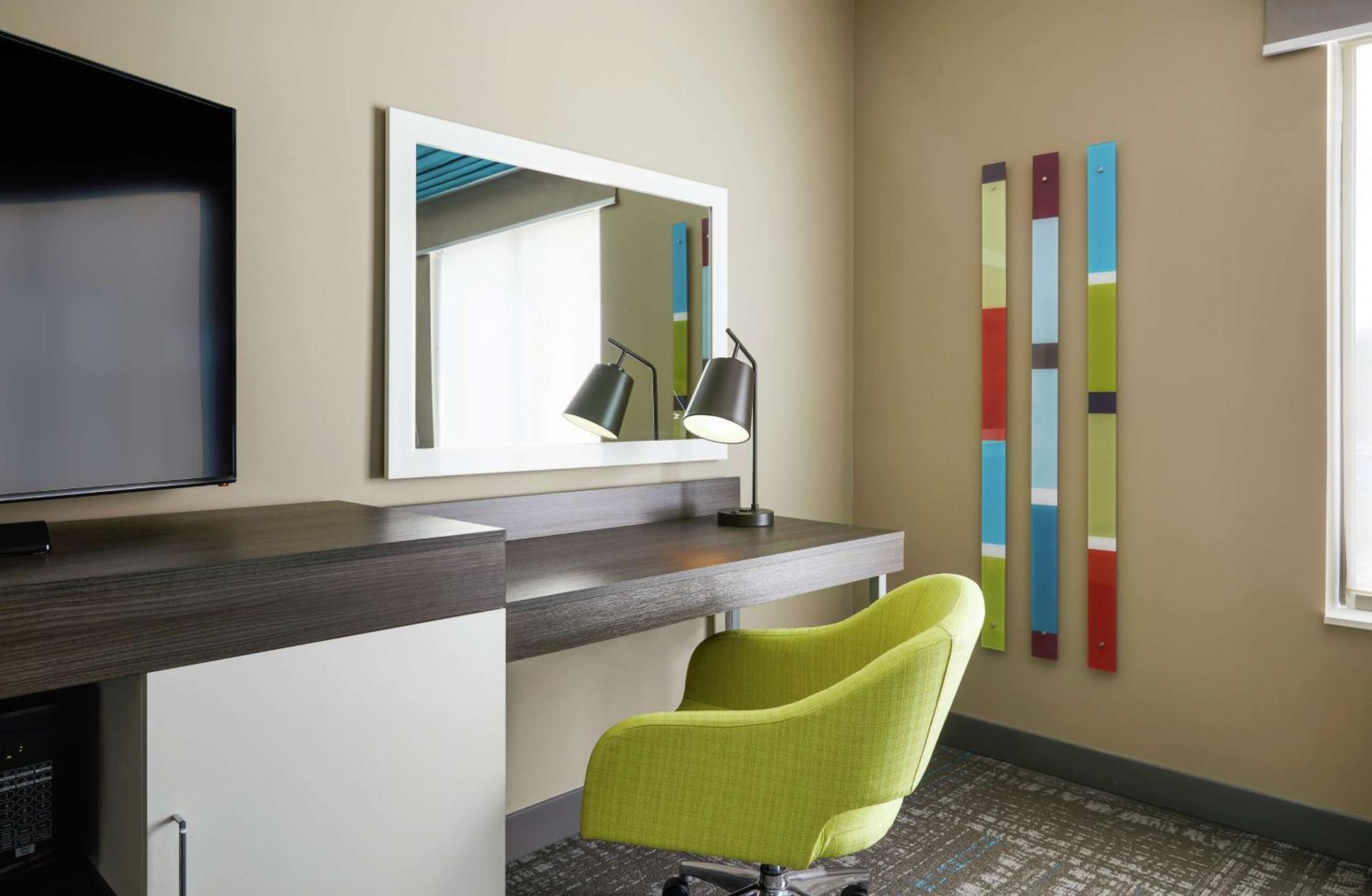 Hampton Inn & Suites Chicago/ווקיגן מראה חיצוני תמונה