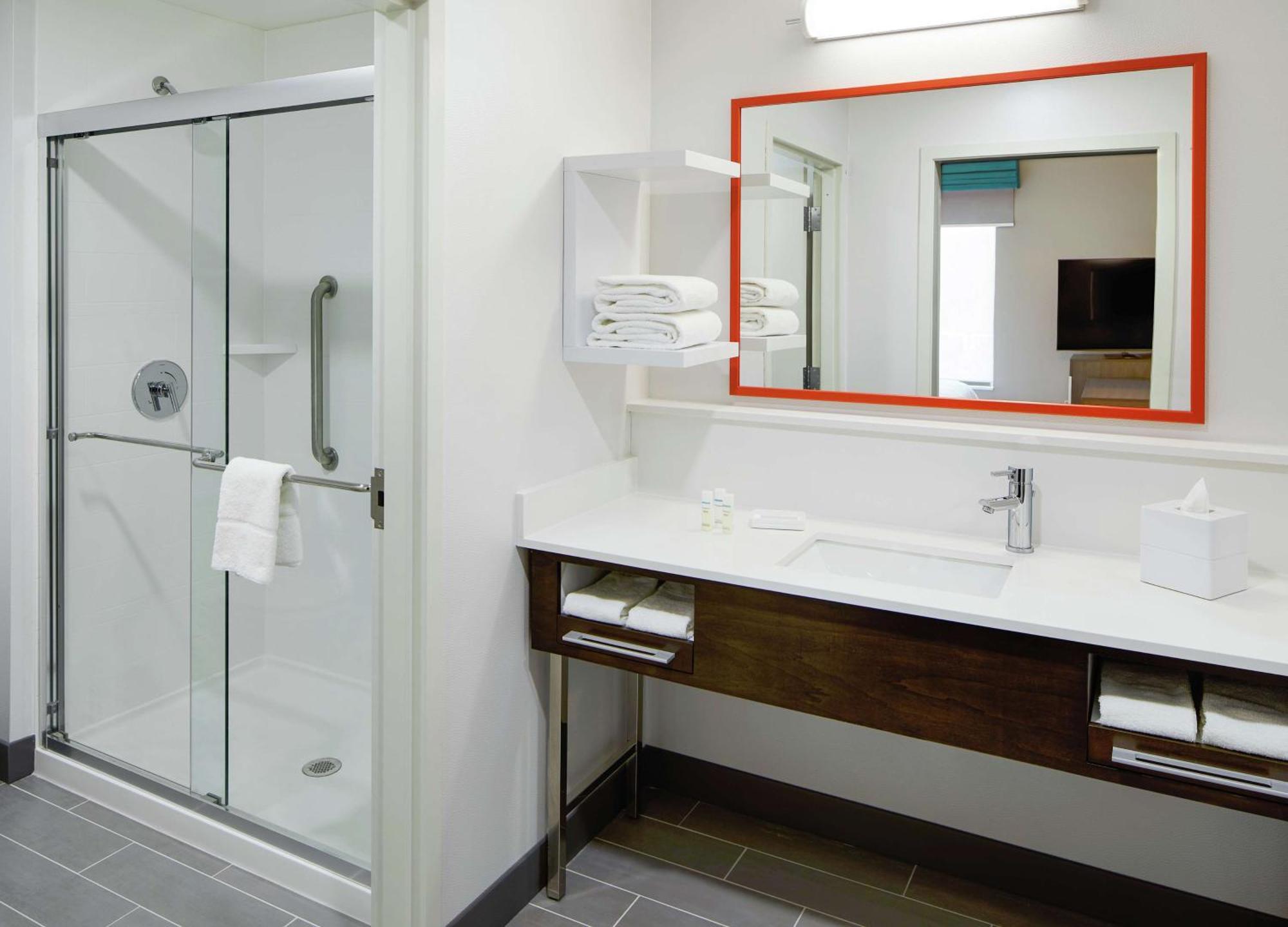 Hampton Inn & Suites Chicago/ווקיגן מראה חיצוני תמונה
